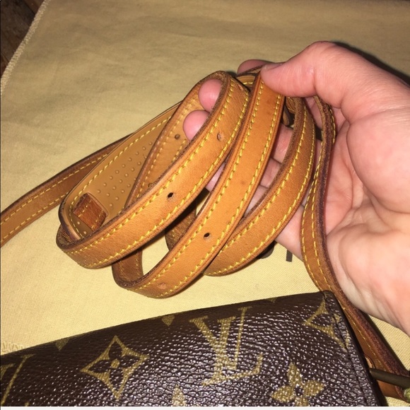 Louis Vuitton Saint Cloud MM - Picture 7 of 8